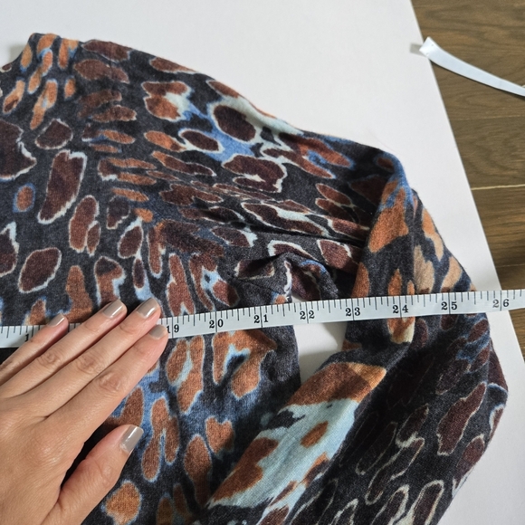 Talbots Pure Merino Wool colorful leopard print sweater top sz 2Xp - Picture 5 of 6